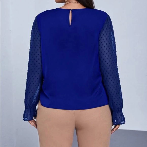 Blue Swiss dot flounce sleeve blouse - Picture 3 of 16